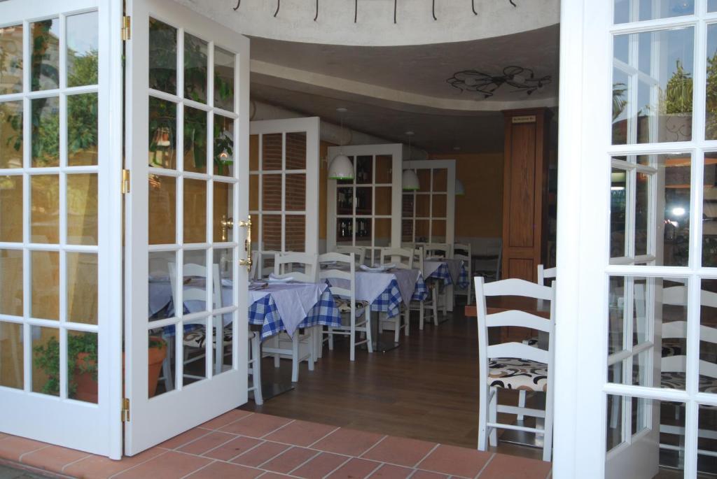 Hotel Town House Tirana Exterior foto